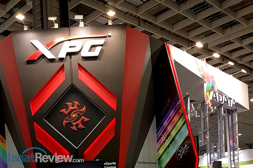 Booth Raid Computex 2018: ADATA XPG 32 ADATA XPG 01