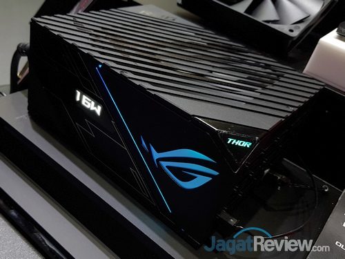 ASUS Perkenalkan Periferal PC Lini Republic of Gamers Terbaru 2 ASUS ROG Thow 1200W Platinum