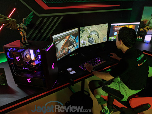 Mengintip Konsep  Gigabyte Aorus Gamer Room Concept 02