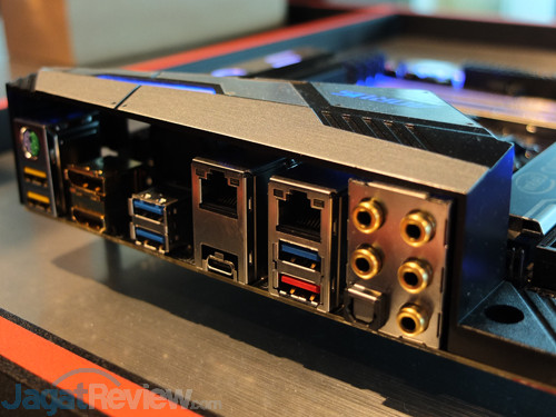 Hands-On Motherboard Gigabyte Z370 Aorus Gaming 7-OP: Gigabyte Z370 Aorus Gaming 7 OP 03