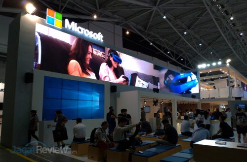 Microsoft booth on computex