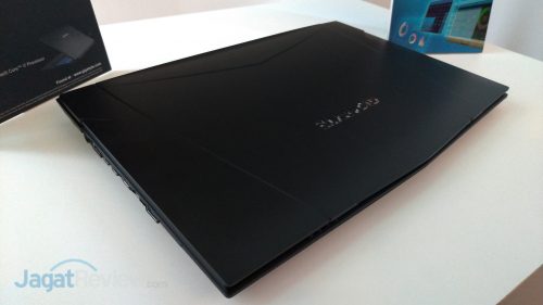 Hands-On Gigabyte Sabre 15, Laptop Gaming Terjangkau Dengan Spek Memukau 1 Sabre 15