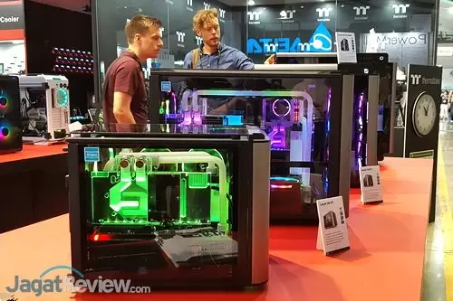 Booth Raid Computex 2018: Thermaltake 3 Thermaltake Level 20 02