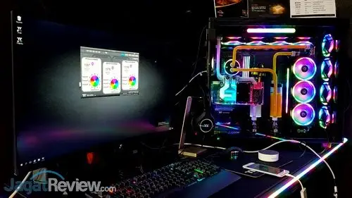 Booth Raid Computex 2018: Thermaltake 8 Thermaltake RGB