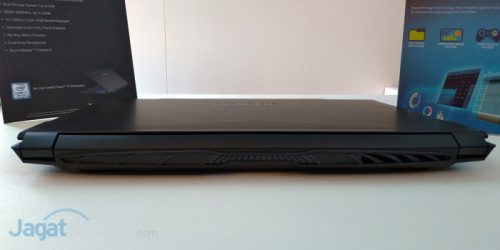 Hands-On Gigabyte Sabre 15, Laptop Gaming Terjangkau Dengan Spek Memukau 6 back side Sabre 15