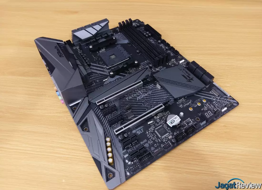 Hands-On Motherboard ASRock Fatal1ty X470 Gaming K4 14 1 13s 2