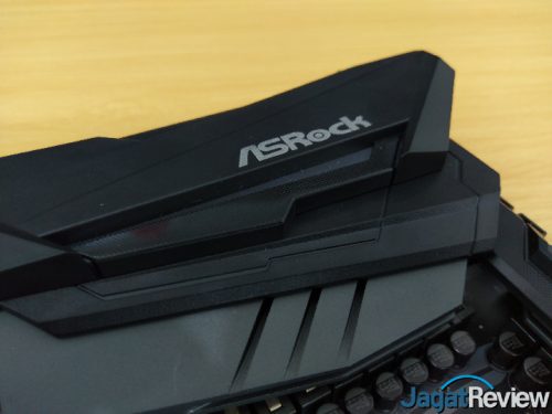 Hands-On Motherboard ASRock X470 Taichi 14 1 14s