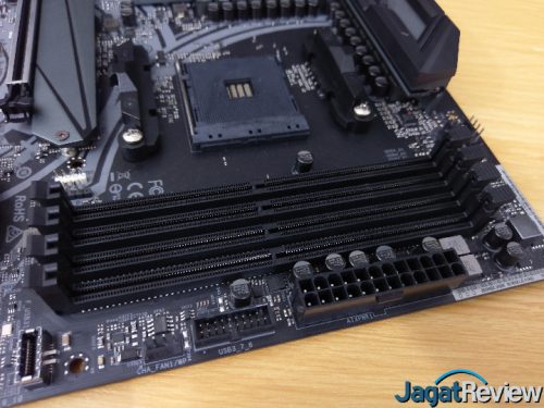Hands-On Motherboard ASRock X470 Taichi 16 1 16s