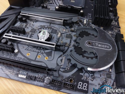 Hands-On Motherboard ASRock X470 Taichi 6 1 24s