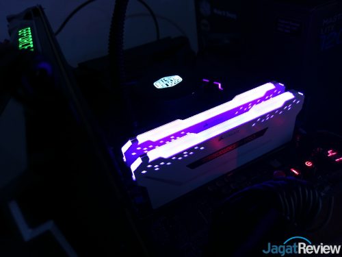 Review RAM Corsair Vengeance RGB Pro DDR4-3200 16GB Kit (2x 8GB) 12 2 11s