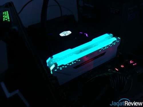 Review RAM Corsair Vengeance RGB Pro DDR4-3200 16GB Kit (2x 8GB) 14 2 13s