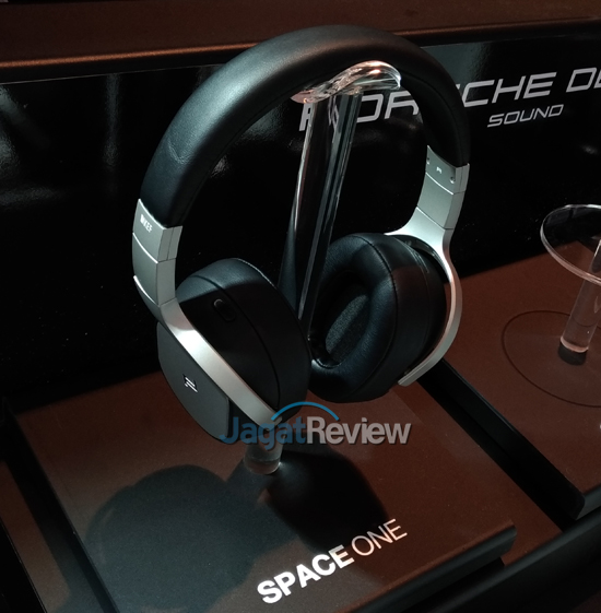 V2 Resmi Hadirkan KEF di Pasar Indonesia 6 P 20180705 115428