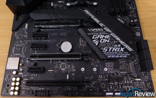 Hands-On Motherboard ASUS ROG STRIX X470-F Gaming 7 2 11s