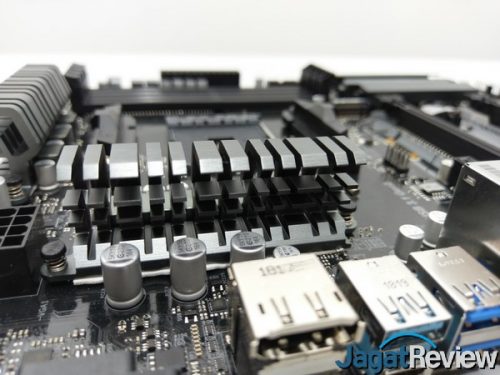 Hands-On Motherboard ASRock B450 Pro4 3 2 3