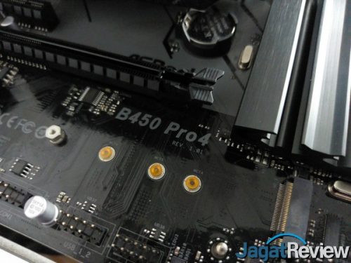 Hands-On Motherboard ASRock B450 Pro4 1 4 1