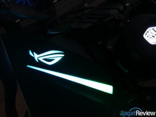 Hands-On Motherboard ASUS ROG STRIX X470-F Gaming 4 4 4s