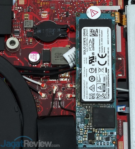 Review Notebook Gaming: ASUS ROG STRIX GL504GS Scar II 35 ASUS ROG GL504GS Antenna Splitter