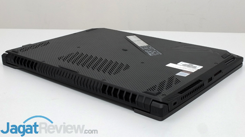 Review Notebook Gaming: ASUS ROG STRIX GL504GS Scar II 22 ASUS ROG GL504GS Ventilation
