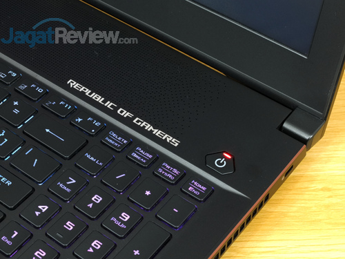 Review ASUS ROG Zephyrus-M (GM501S): Zephyrus Murah yang Kencang 16 ASUS ROG GM501S Power Button