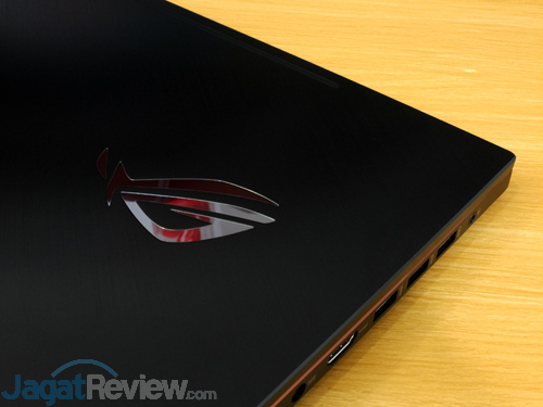 ASUS ROG GM501S ROG Logo