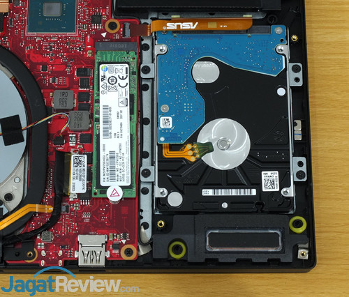 Review ASUS ROG Zephyrus-M (GM501S): Zephyrus Murah yang Kencang 34 ASUS ROG GM501S Storage