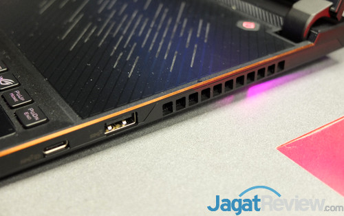 Hands-On Laptop Gaming Super Tipis - ASUS ROG Zephyrus S GX531 9 ASUS ROG Zephyrus S GX531 08