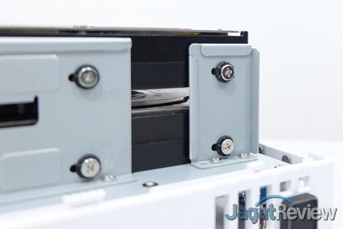 Hands-On Review NAS Synology DS218j 17 Synology DS218j 10