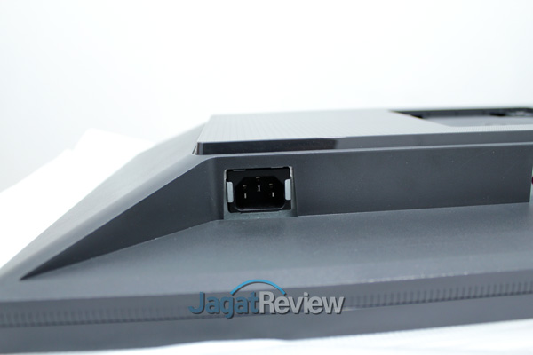 Hands-On Review Monitor 240Hz: BenQ-Zowie XL2546 Monitor Gaming 6 IMG 7951