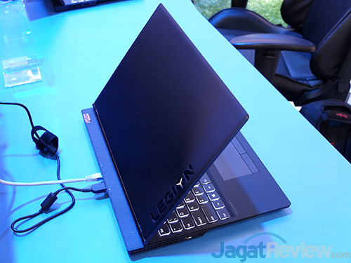 Lenovo Legion di IFA 2018: Main Game Makin Lancar dengan Kartu Grafis Lebih Kencang 8 Lenovo Legion Y530 02