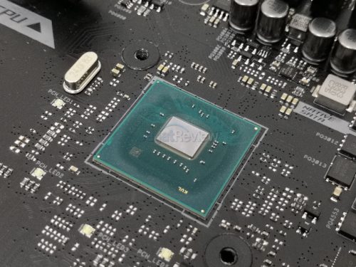 Hands-On: Motherboard ASUS ROG Maximus XI Hero 22 50s