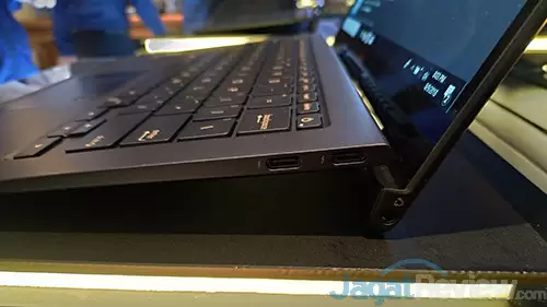 ASUS Indonesia Hadirkan ZenBook S UX391: Laptop Elegan yang Tangguh 2 ASUS UX931 Launch 03