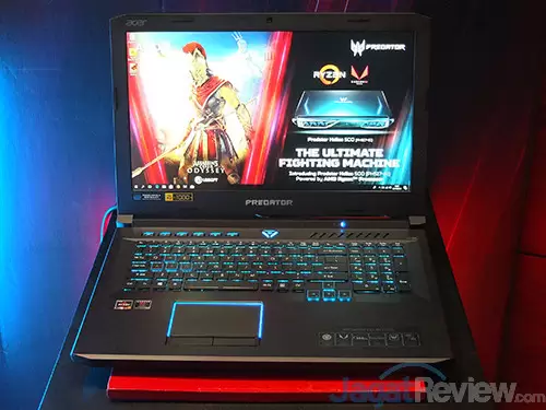 Acer Indonesia Rilis Laptop Gaming dengan AMD Ryzen & RX Vega 1 Acer Predator Helios 500 AMD Launch 02