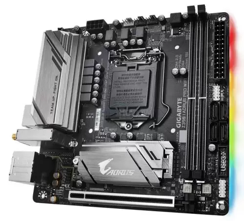 Hands-On Review Motherboard Gigabyte Z390i Aorus Pro Wi-Fi 1 2018100518225047 big