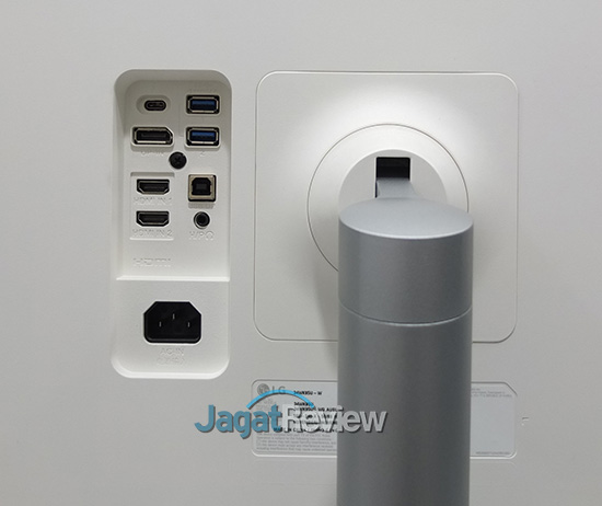 Hands-On Review Monitor: LG UltraWide 34WK95U-W 11 DSCF8309