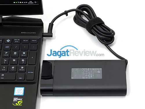 Review Laptop Gaming: Omen by HP 15-dc0037TX 36 Omen by HP 15 dc0037tx Power Brick