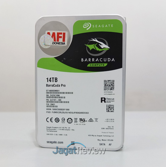 Review Storage: Seagate BarraCuda Pro 14 TB 1 DSCF8284
