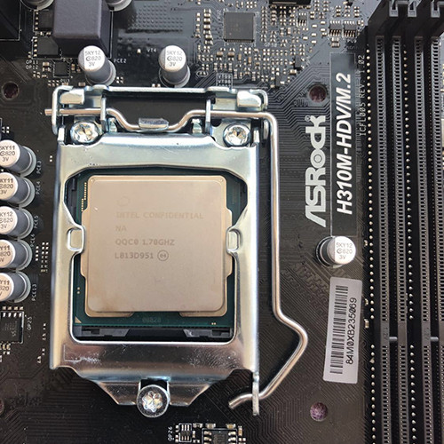 Intel Siapkan Prosesor Core i9 Irit Daya dengan TDP 35 Watt? 12 Intel Core i9 9900T