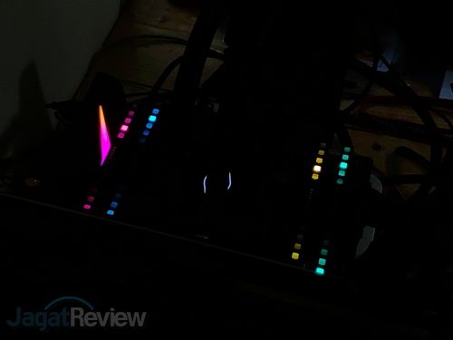 Review RAM Corsair Dominator Platinum RGB DDR4-3200 32GB Kit (4x 8GB) 14 Corsair Dominator Platinum RGB 05