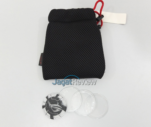 Hands-On Review Monitor: ASUS ROG SWIFT PG27UQ 6 DSCF8739