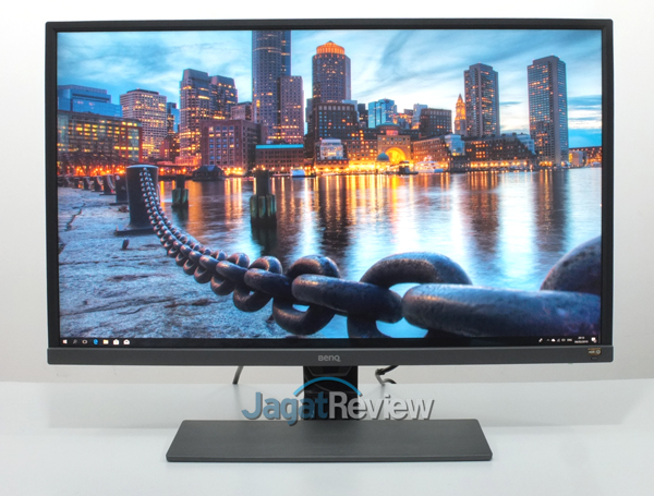 Hands-On Review Gaming Monitor 4K HDR: BenQ EW3270U 1 DSCF8863