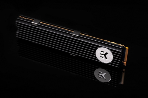 EK Hadirkan Heatsink untuk SSD Intel 3 P 0163 EKint EK Intel Optane Heatsink ART 1 GT
