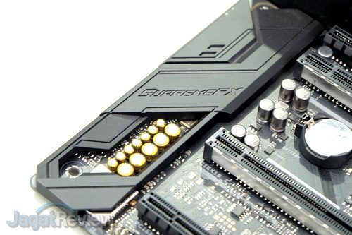 Hands-On Review ASUS ROG Maximus XI Extreme 10 ASUS ROG Maximus XI Extreme 21