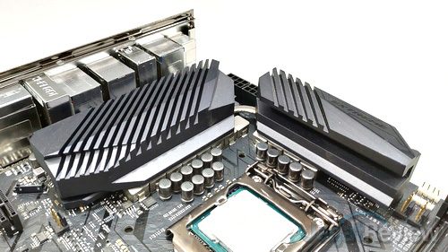 Hands-On Review ASUS ROG Maximus XI Extreme 1 ASUS ROG Maximus XI Extreme 29R