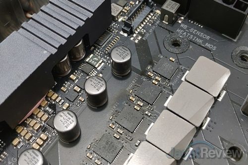 Hands-On Review ASUS ROG Maximus XI Extreme 3 ASUS ROG Maximus XI Extreme 31