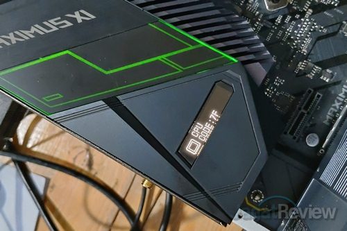 Hands-On Review ASUS ROG Maximus XI Extreme 4 ASUS ROG Maximus XI Extreme 38