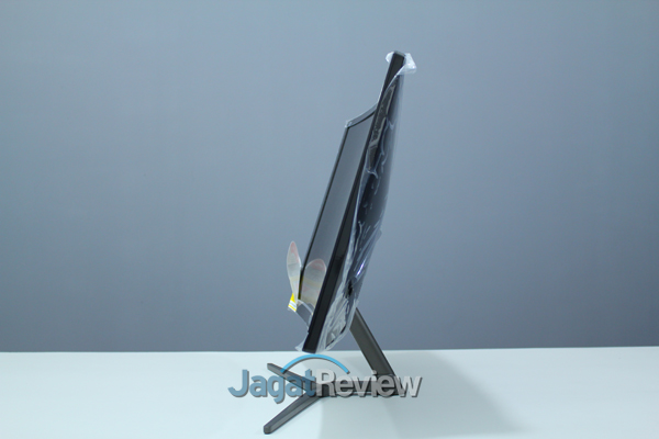 Hands-On Monitor: ViewSonic VX2458-C-mhd 5 Tilt ke belakang