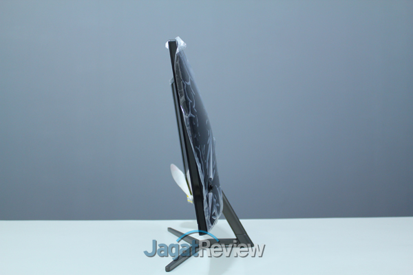 Hands-On Monitor: ViewSonic VX2458-C-mhd 6 Tilt ke depan