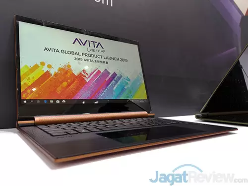 Computex 2019: Hands-On Avita Admiror - Laptop Cantik dan Stylish 5 Avita Admiror 01