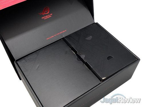 Hands-On PSU ASUS ROG Thor 850P 2 ASUS ROG Thor 850P 02