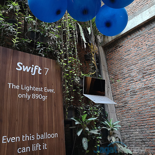 Acer Rilis Laptop Layar 14 Inci Bodi 12 Inci dengan Bobot di Bawah 900 Gram 27 Acer Swift 2019 Launch 01